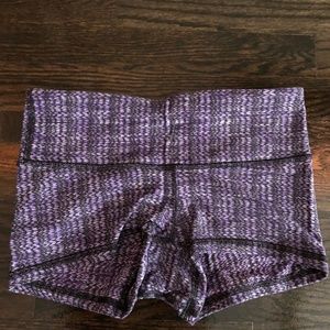 Lululemon Patterned Wunder Short